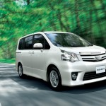 豐田海港城車展 Camry 及 Noah 以震撼優惠價發售 豐田海港城車展 Camry 及 Noah 以震撼優惠價發售