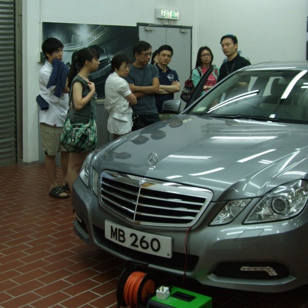 090805_benz_eclass2