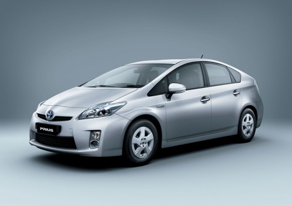 090827_toyota_prius250