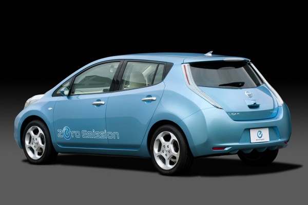 nissan-leaf_hi_002