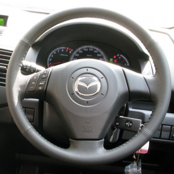 090902_mazda5_preview04