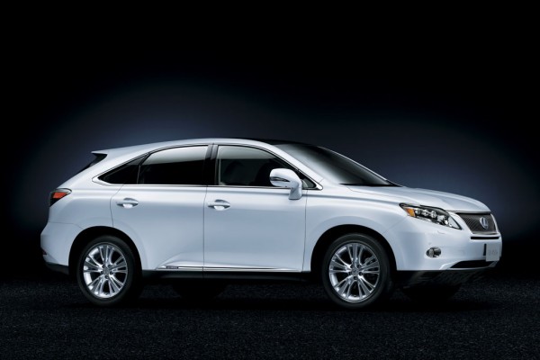 090910_lexus_rx1