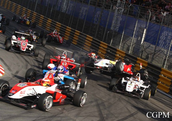 091122-macau-grandprix-f3-e