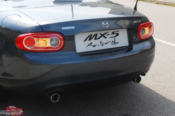 deep-review-mazda-mx5-2010-07