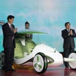 中國“葉子”概念車世博汽車館發布