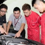 Audi 德國廠方汽車機械工程師駐港 Audi 德國廠方汽車機械工程師駐港
