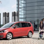 Volkswagen 2011 Touran 預展價殺到 Volkswagen 2011 Touran 預展價殺到
