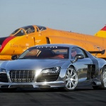日內瓦車展:最速之 Audi R8 達 777 匹馬力 日內瓦車展:最速之 Audi R8 達 777 匹馬力