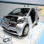 日內瓦車展：Toyota iQ 變身電動車