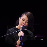 中國平安聯合贊助《MOOV LIVE 2011 謝安琪》