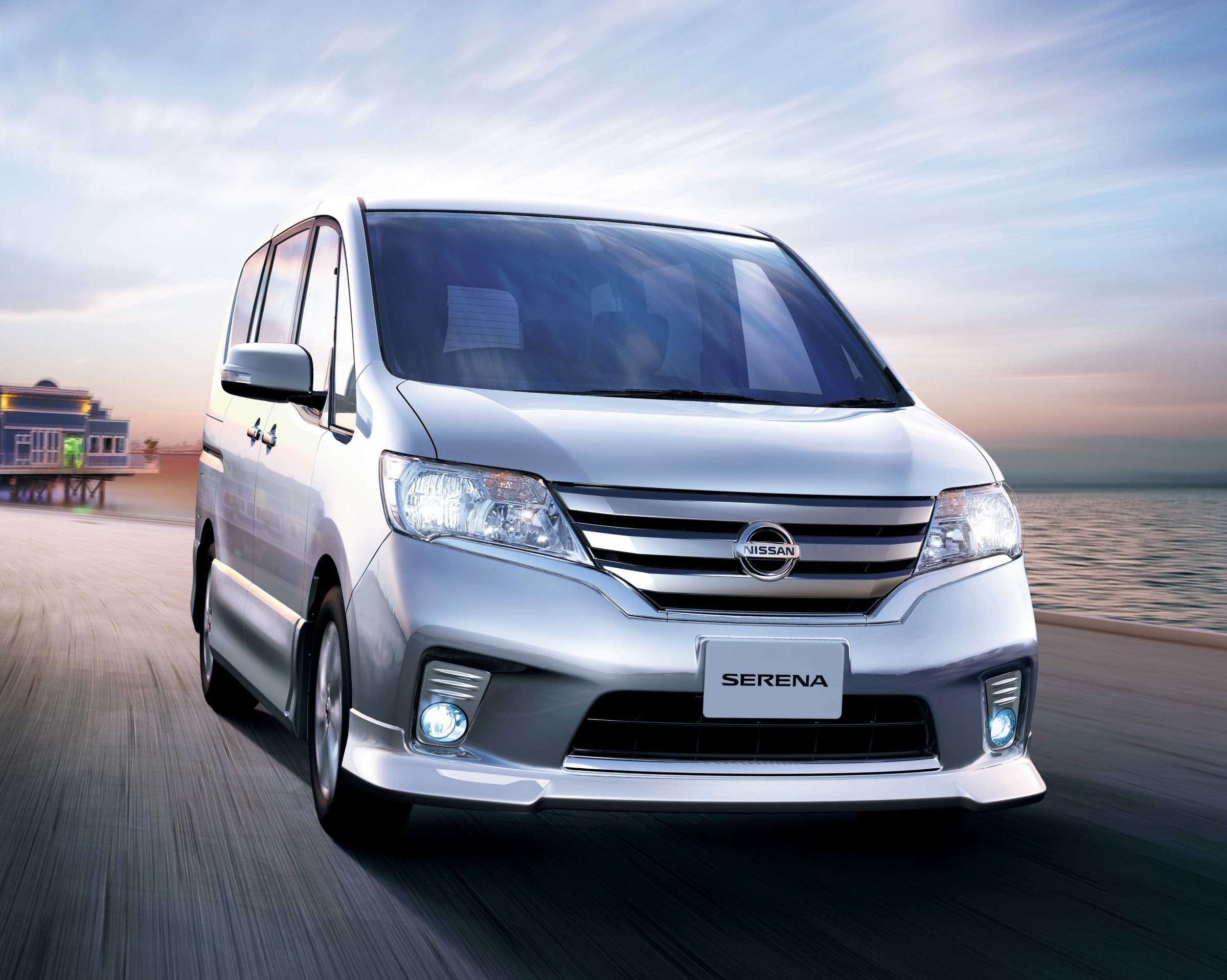 Купить японский микроавтобус. Ниссан Серена c26. Nissan Serena c26 Highway Star. Nissan Serena 2021. Nissan Serena c26 Nismo.