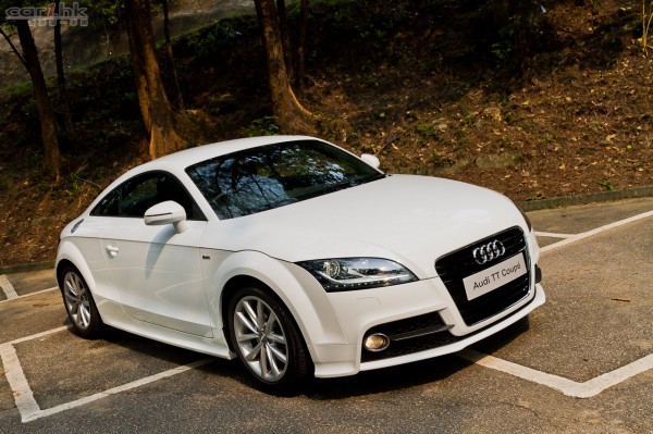 audi-tt-1800-2012-review-23