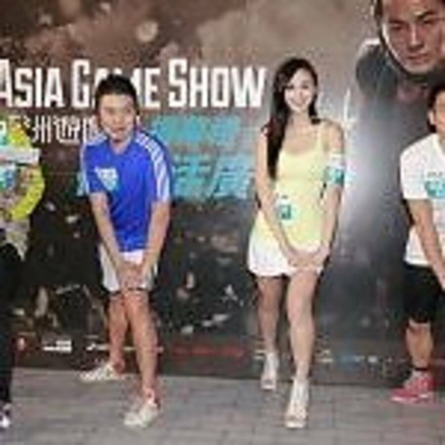 高海寧化身足球寶貝出席「PS3《FIFA13》球王盃總決賽」@ 荷里活廣場 高海寧化身足球寶貝出席「PS3《FIFA13》球王盃總決賽」@ 荷里活廣場