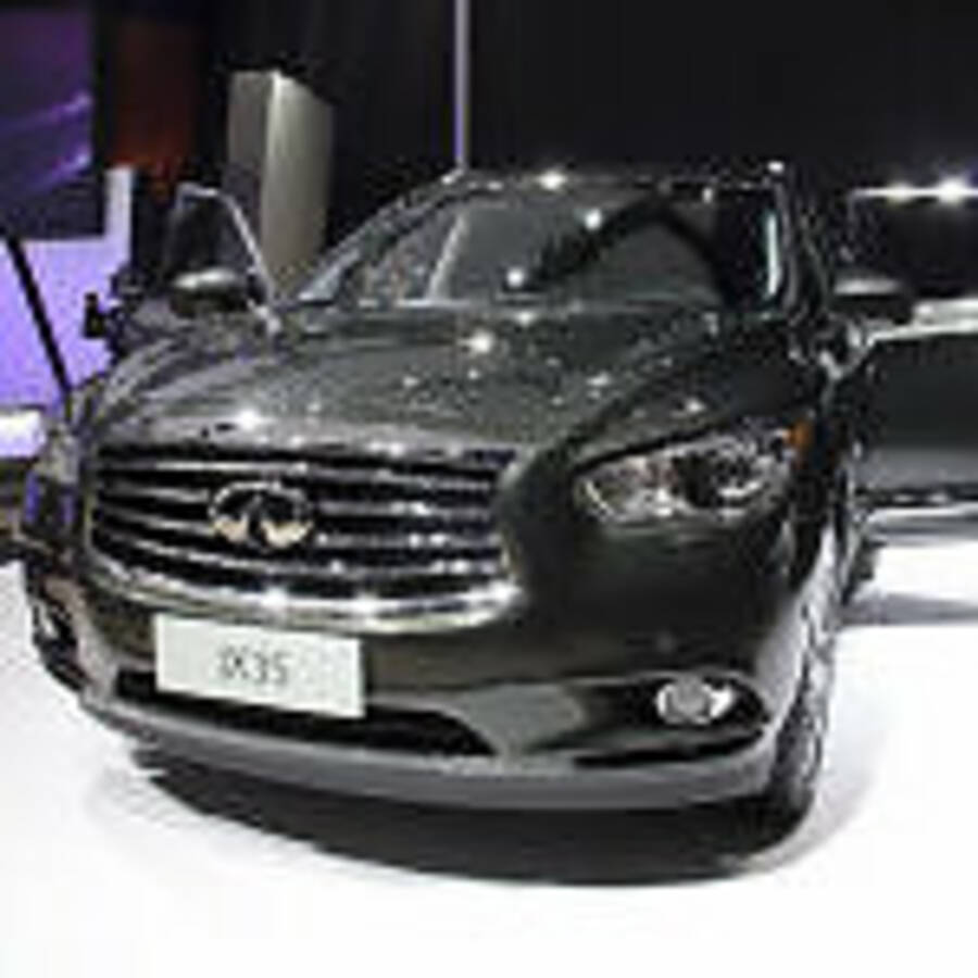 2012 廣州車展直擊：Infiniti 豪華七座 SUV JX35