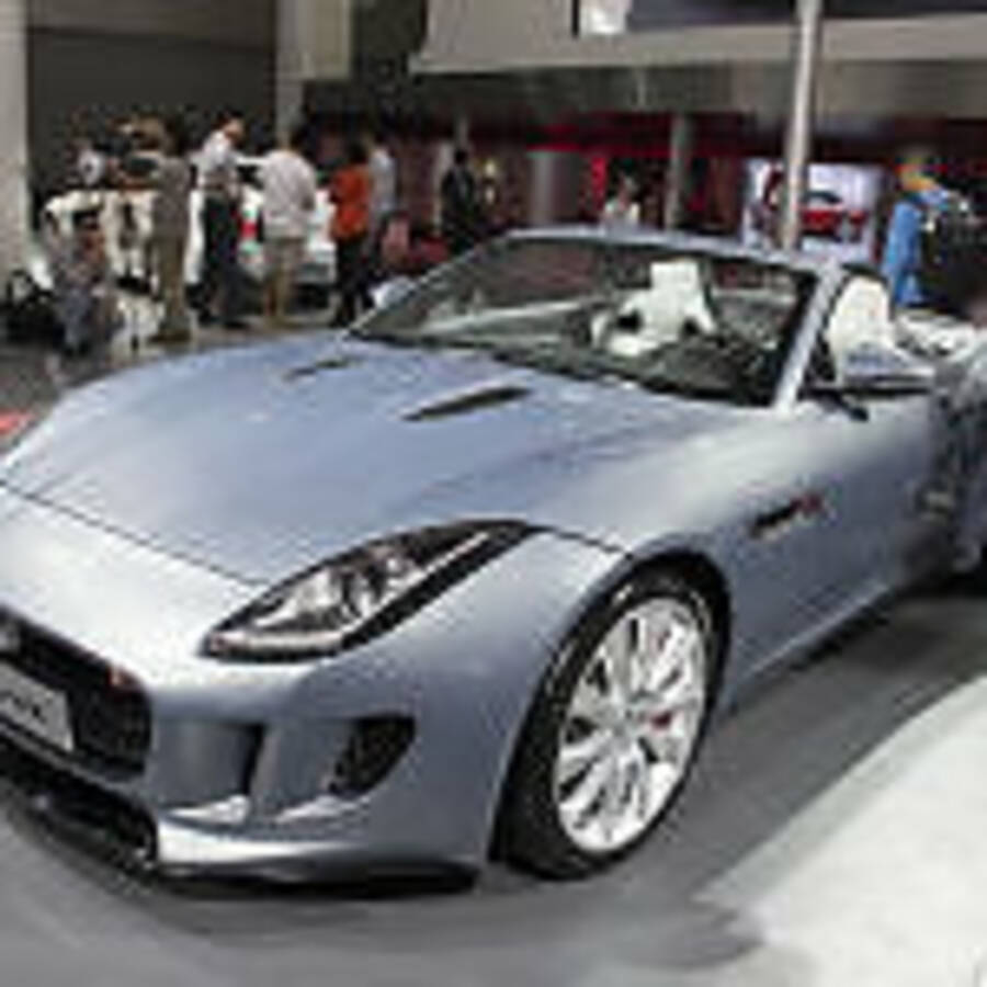 2012 廣州車展直擊:Jaguar F-type 量產車亞洲首次亮相 2012 廣州車展直擊:Jaguar F-type 量產車亞洲首次亮相