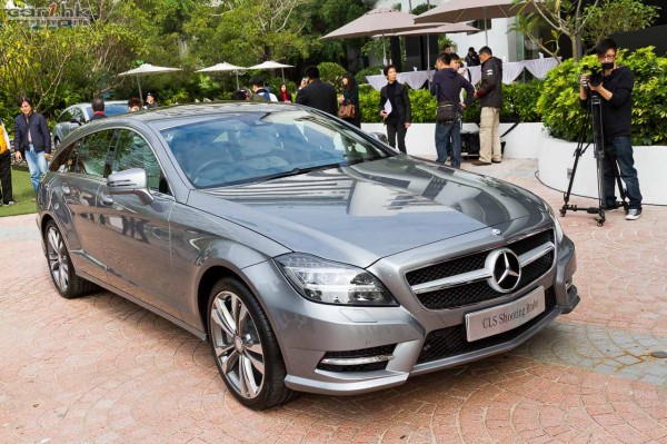 benz-cls-shooting-brake-launch-09