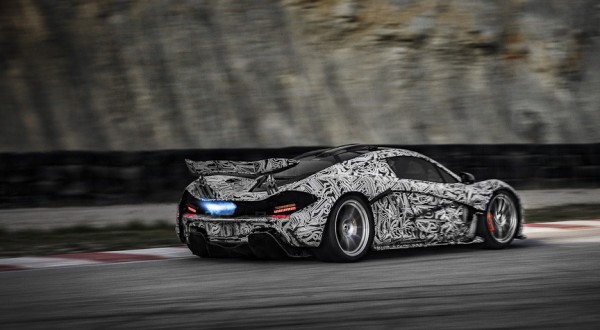 mclaren_p1_03