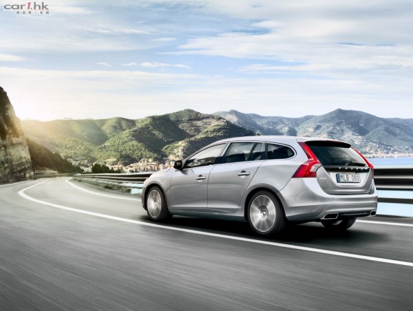 volvo-v60-002