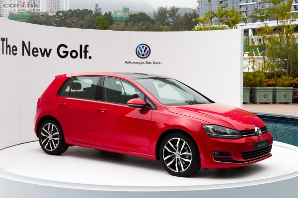 vw-the-new-golf-launch-2013-004
