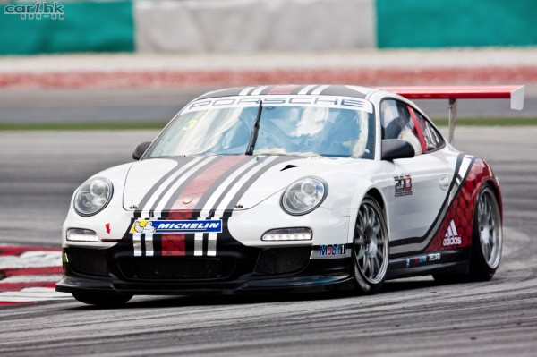 2013-porsche-carrera-cup-asia-02