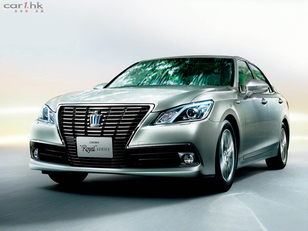 Фото автомобиля toyota crown