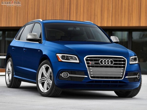 2014-Audi-SQ5-3.0-TFSI-Front-Angle