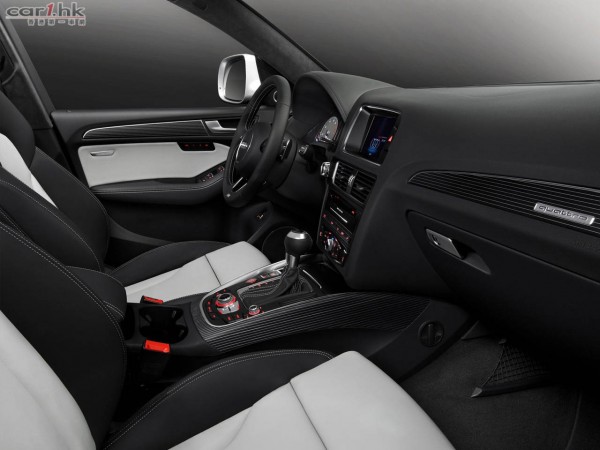 2014-Audi-SQ5-3.0-TFSI-Interior