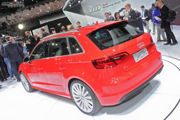 Audi A3 e-tron-1