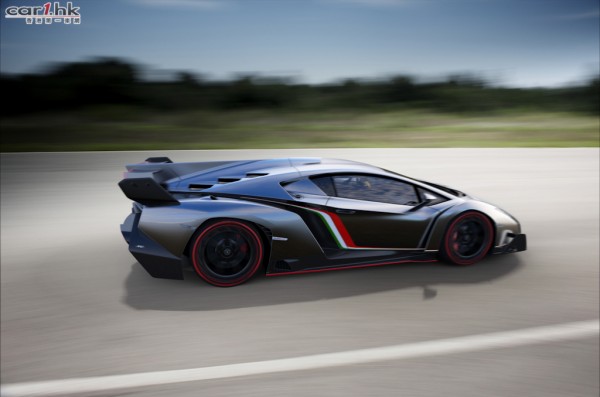 Lamborghin-Veneno-07