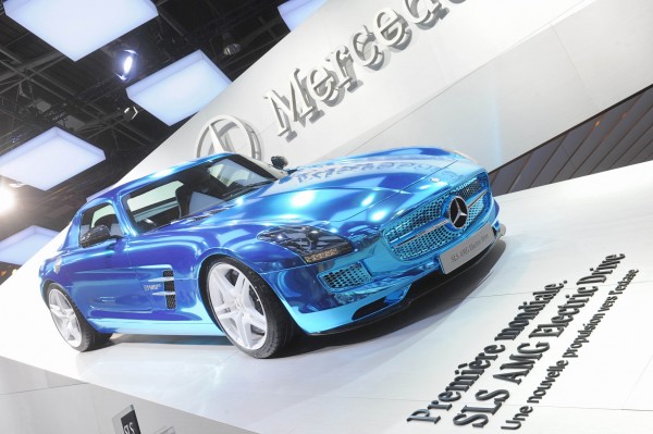 m-benz-sls-amg-e-car-03