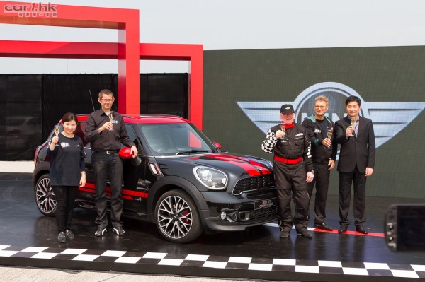 mini-jcw-at-launch-hk-11