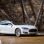 Tesla Model S 電車世代之期待 Tesla Model S 電車世代之期待