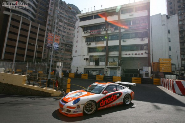 asian-porsche-carrera-cup-celebration-guia-circuit-2013-02