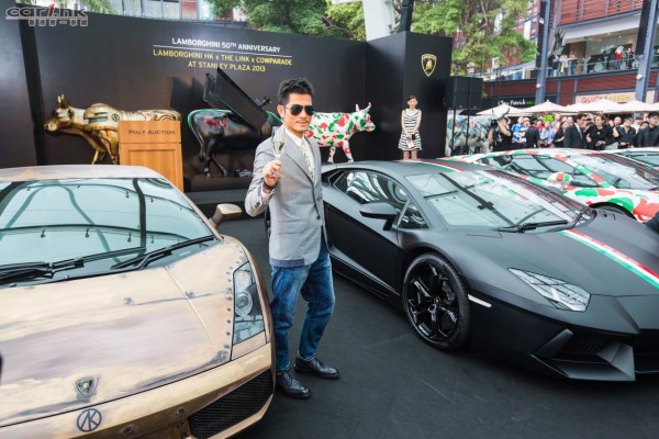 lamborghini_hk_cow_parade_art_event-10