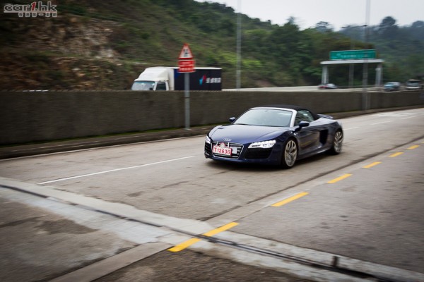 audi-r8-spyder-fsi-quattro-2013-review-22l