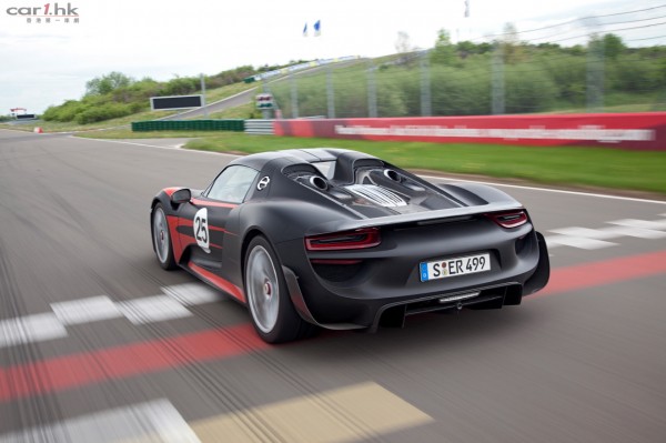 porsche-918-news-05