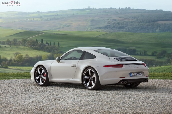 911-50th-anniversary-edition-03