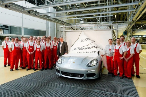 Porsche-Panamera-100000th