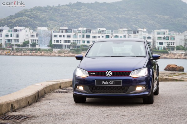 vw-polo-gti-review-2013-02l