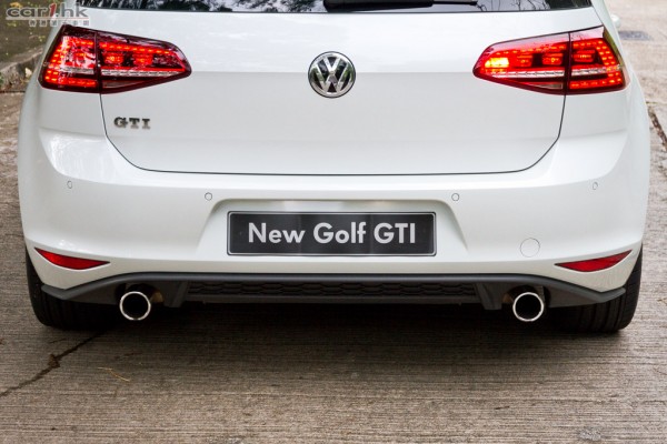 vw-gold-7-gti-review-10