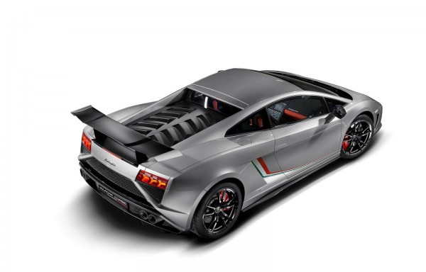 LP-570-4-Squadra-Corse-2