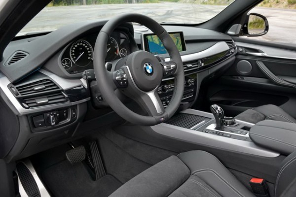 2014-bmw-x5-m50d-26