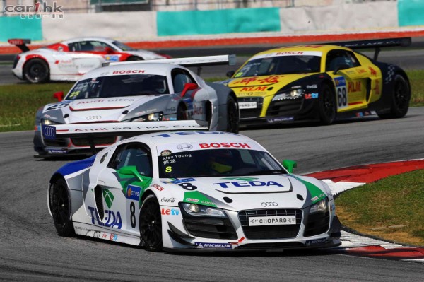 audi-r8-lms-round7-8-hk-03