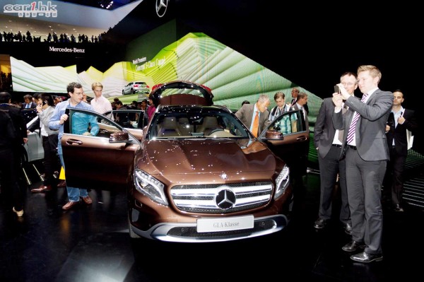 benz-gla-iaa-2013-004