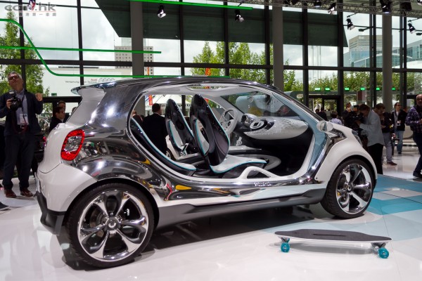 iaa-2013-smart-fourjoy-002