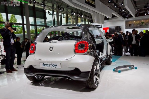 iaa-2013-smart-fourjoy-007