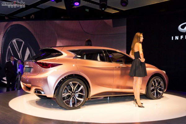 infiniti-q30-iaa-2013-04