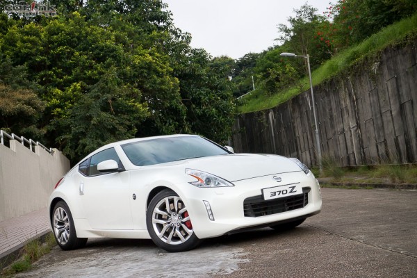 nissan-370z-2013-review-01