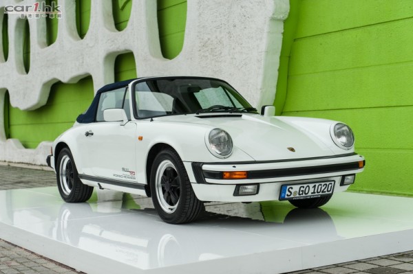 porsche-911-to-celebrate02