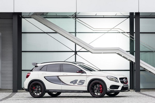 GLA45-AMG-03